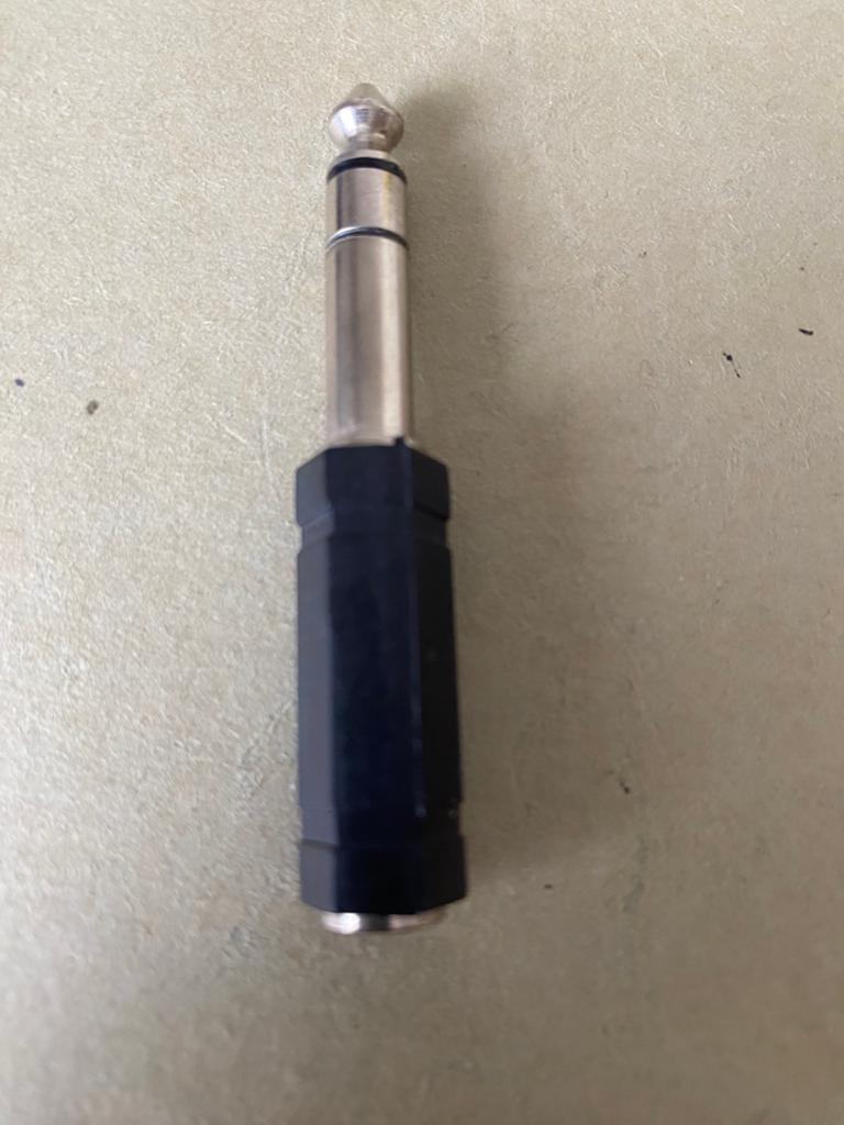 Audio -adapter, Ophalen, Zo goed als nieuw