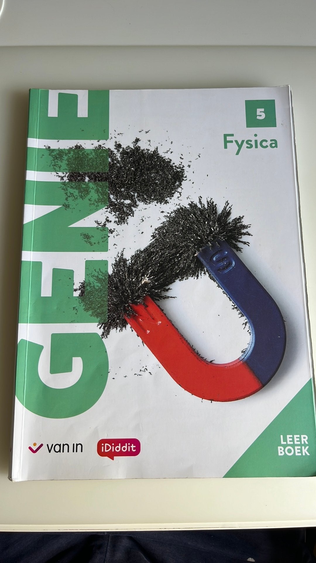 Genie 5 (fysica) Leerboek, Ophalen of Verzenden, Zo goed als nieuw