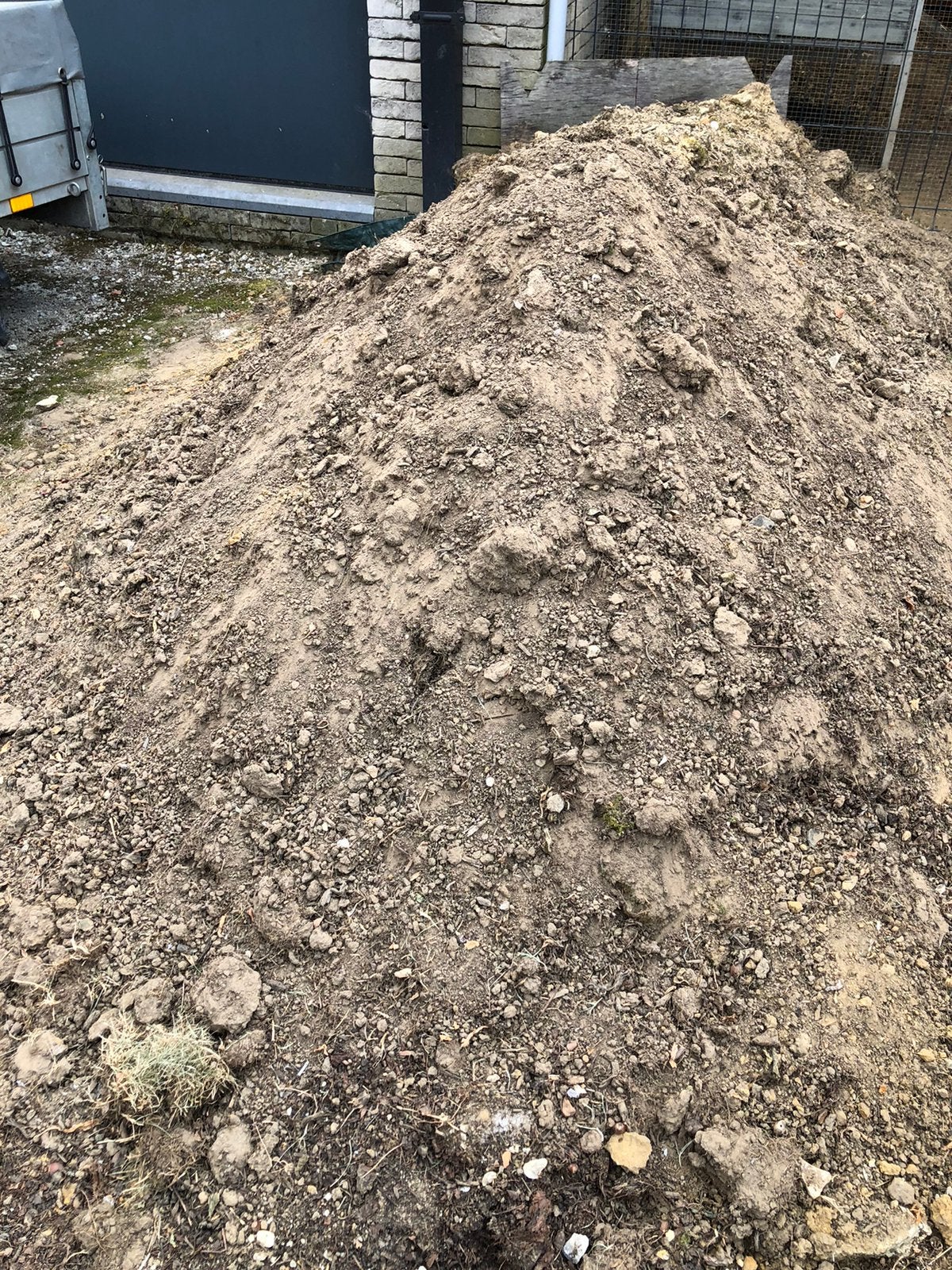 Zwarte grond GRATIS, Tuin en Terras, Zand, Ophalen, Zo goed als nieuw
