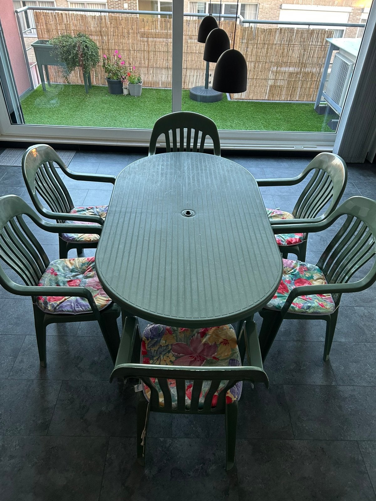 Tuintafel, Tuin en Terras, Ophalen, Gebruikt, Ovaal, Kunststof