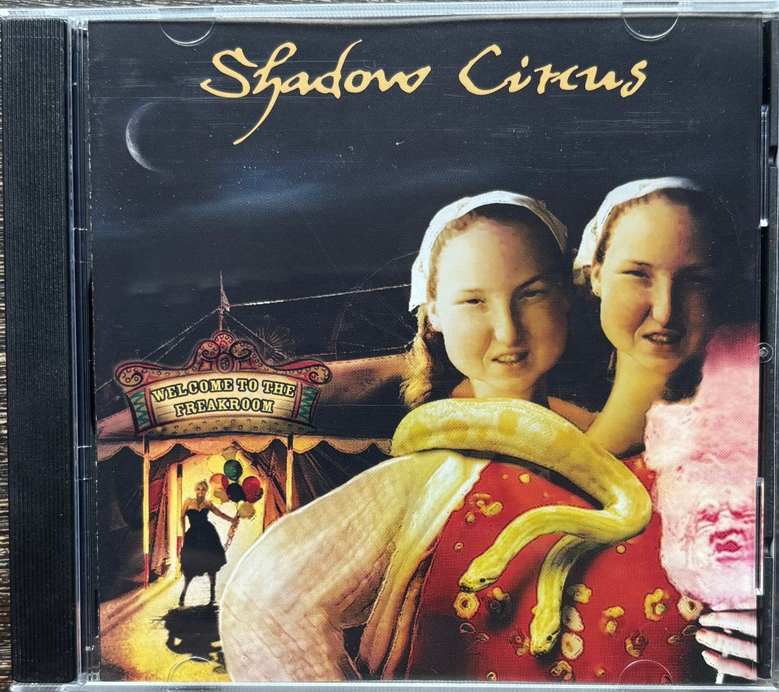 SHADOW CIRCUS - Welcome To The Freakroom, CD & DVD, CD | Rock, Enlèvement ou Envoi, Comme neuf, Rock progressif