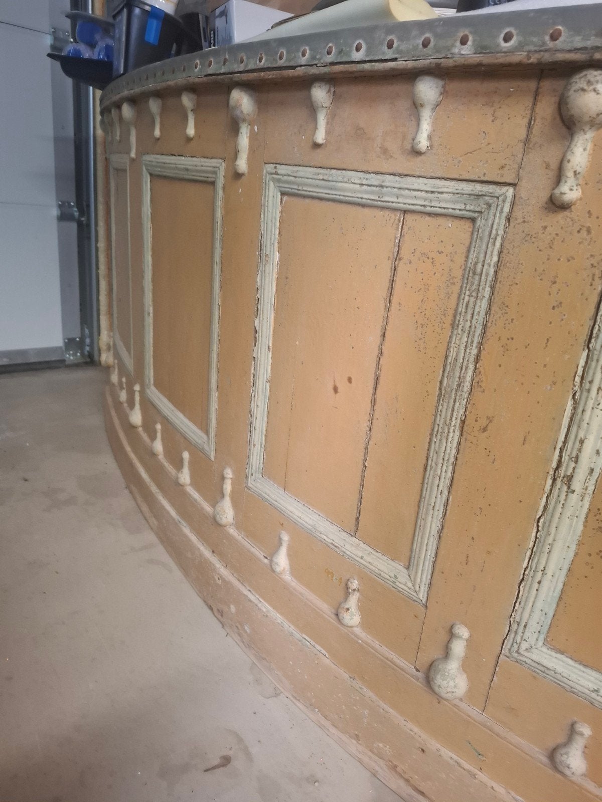 tres ancien comptoire , zinc, Ophalen