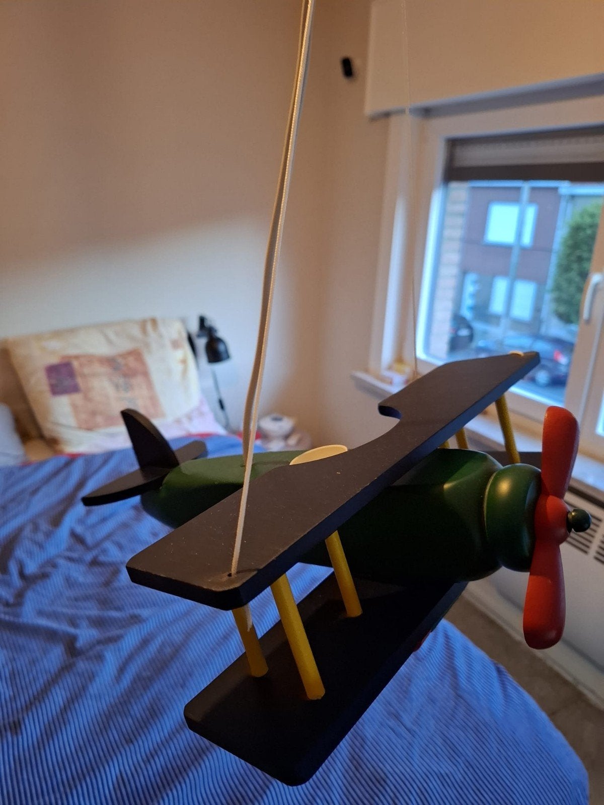 Éclairage d'avion Philips, Enlèvement