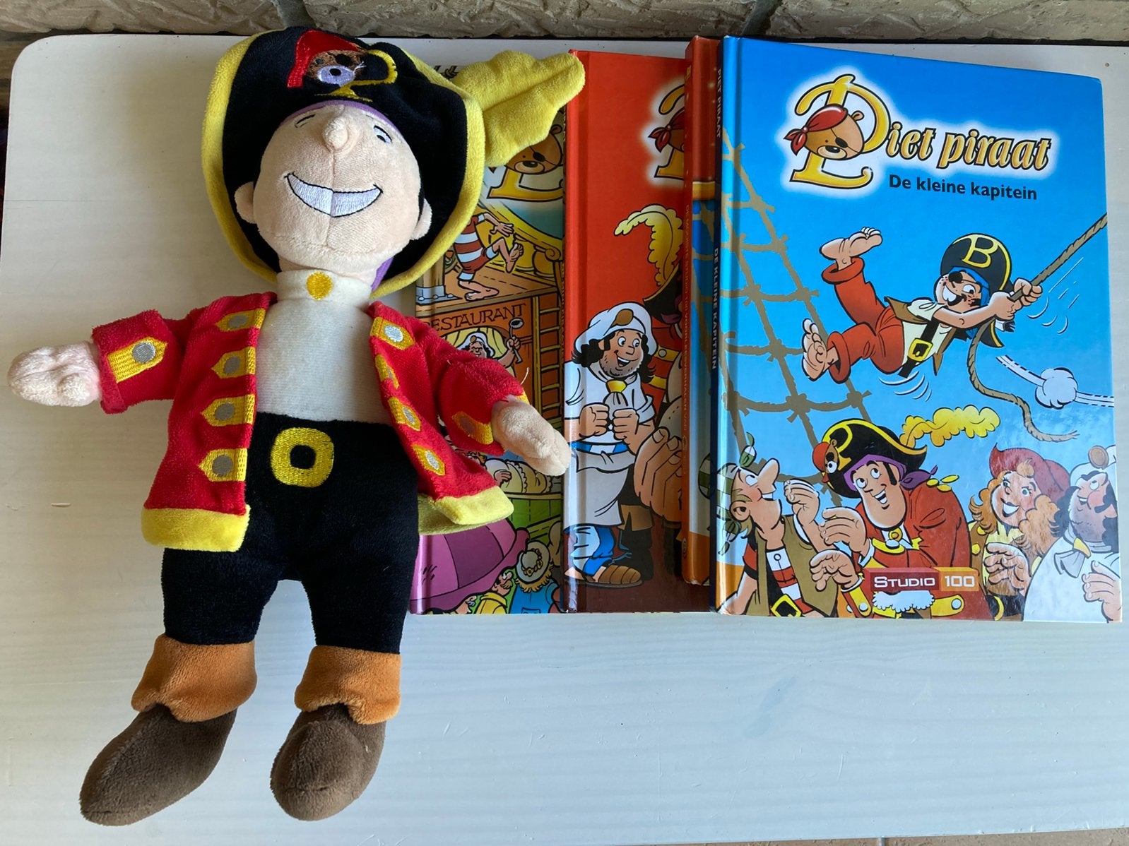 Piet Piraat, Ophalen, Zo goed als nieuw