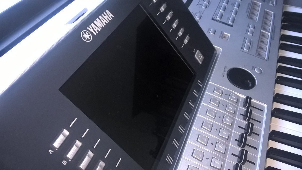 Tyros 4, Muziek en Instrumenten, Ophalen, 61 toetsen, Yamaha, Zo goed als nieuw