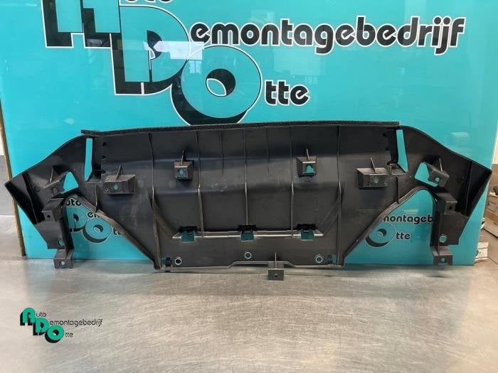Bumper onderplaat van een Mazda CX-5 (CX-5 17-), Gebruikt, -, -, Ophalen of Verzenden