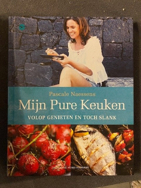 MIJN PURE KEUKEN kookboek van Pascale Naessens Nieuwstaat, Livres, Enlèvement ou Envoi, Comme neuf, Pascale Naessens, Cuisine saine