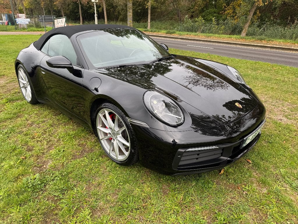 PORSCHE 992 Carrera 2S. 2020 full in topstaat btw in, Auto's, Automaat, Achterwielaandrijving, Cabriolet, Zwart