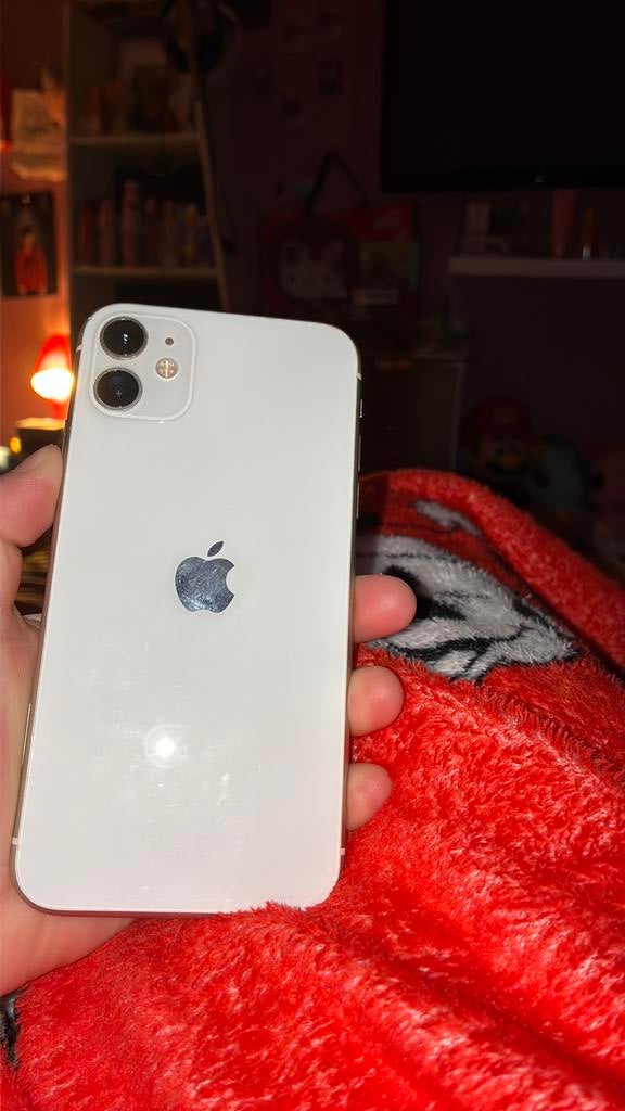Iphone 11, Enlèvement, Comme neuf, IPhone 11