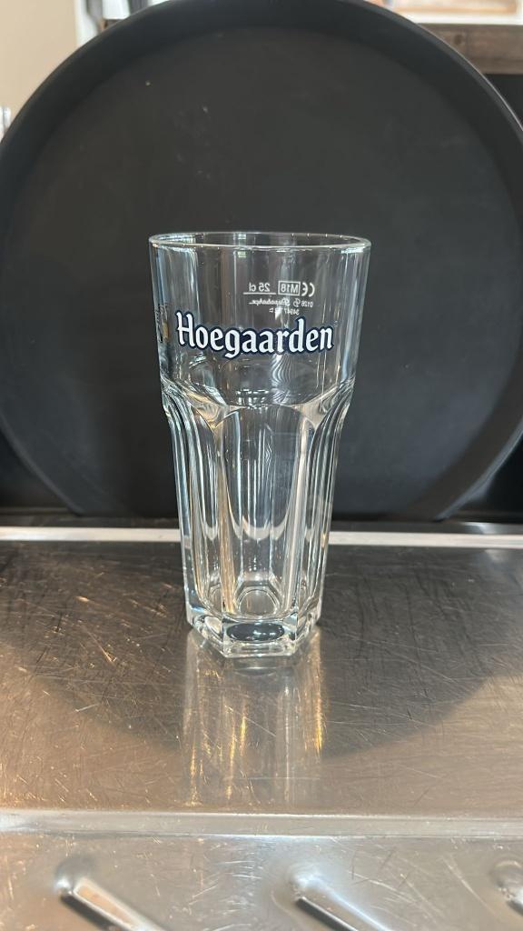 7 Hoegaarden bierglazen, Verzamelen, Ophalen of Verzenden, Zo goed als nieuw, Bierglas