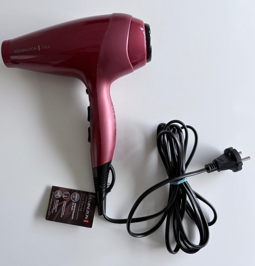 Remington Silk haardroger-2400 W- keramisch/turbo functie, Ophalen of Verzenden, Zo goed als nieuw, Haarverzorging