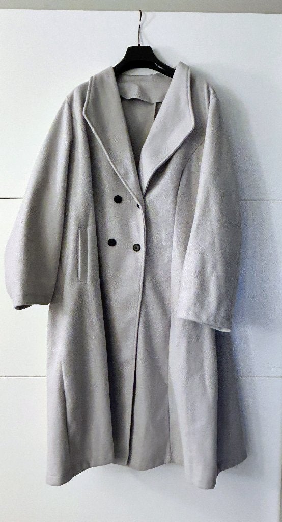 Shein Curve lichtgrijze trenchcoat, Kleding | Dames, Ophalen of Verzenden, Shein Curve, Grijs, Jas of Mantel