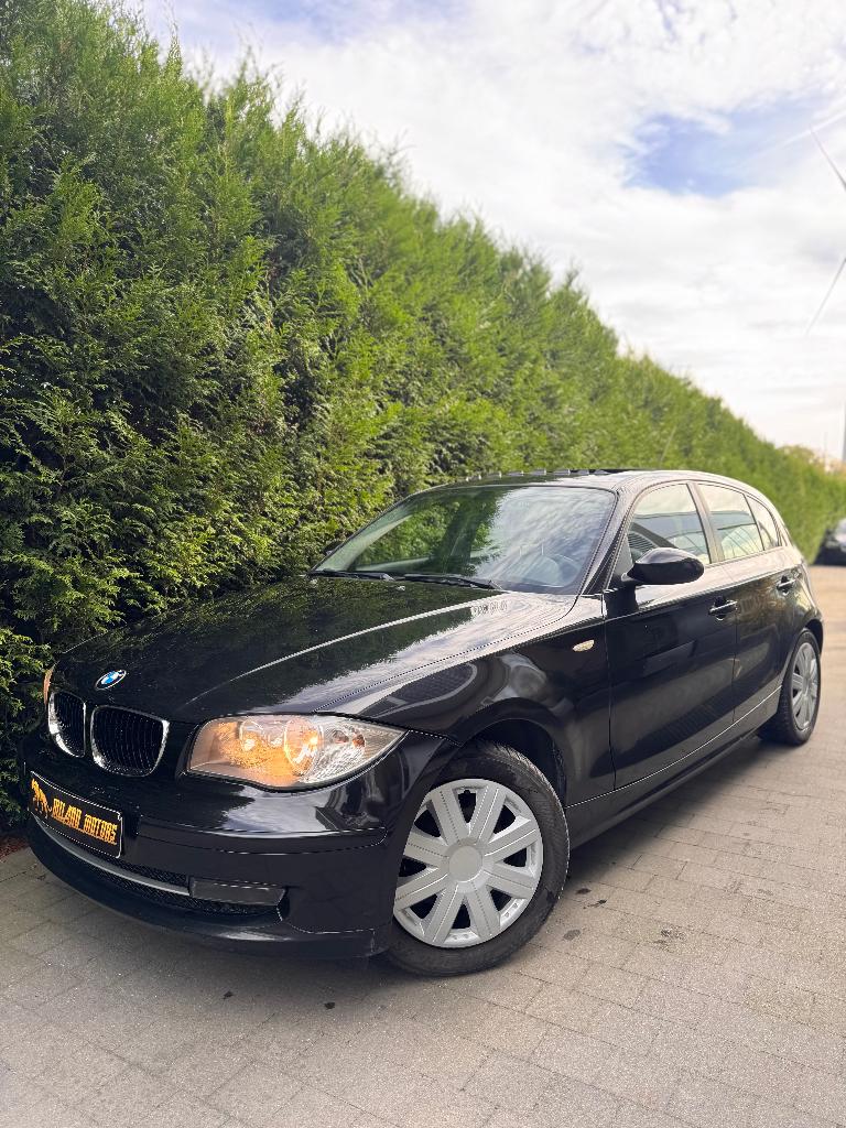 BMW 116I 2009 OPENDAK, Zwart, 4 cilinders, Bedrijf, 5 deurs