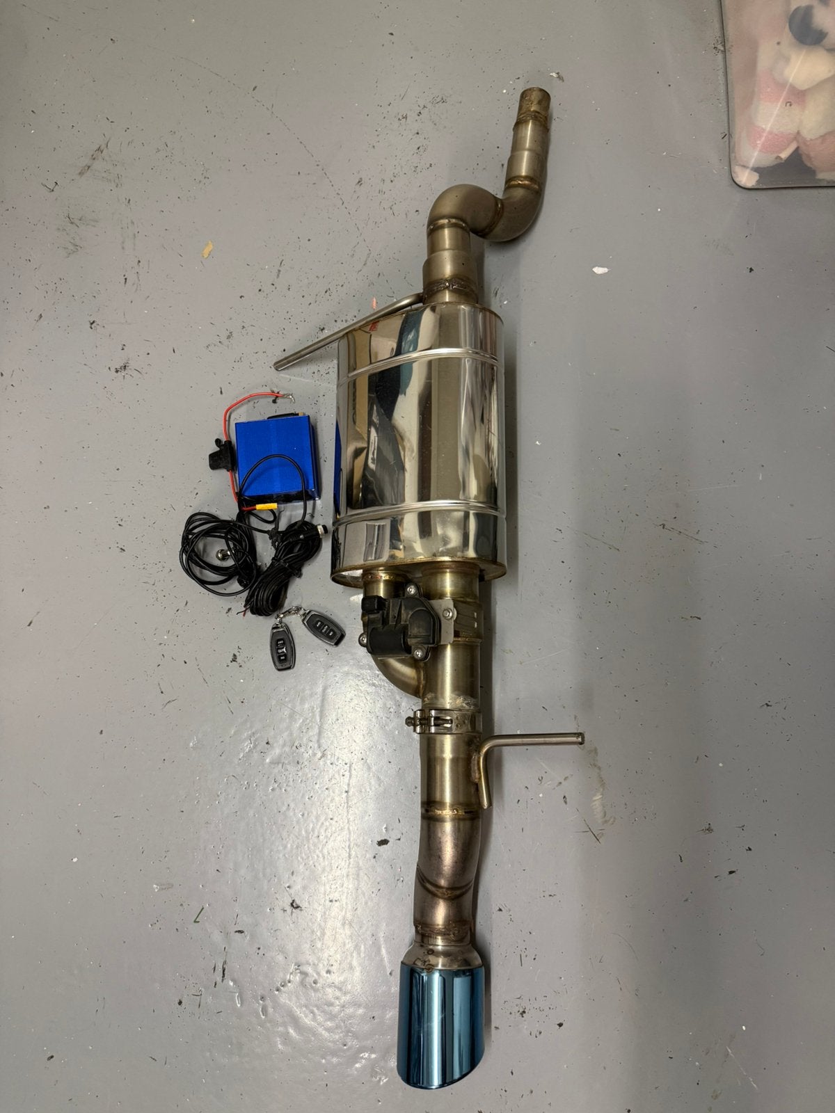 Ford fiesta uitlaat kleppensysteem, Ophalen, Ford