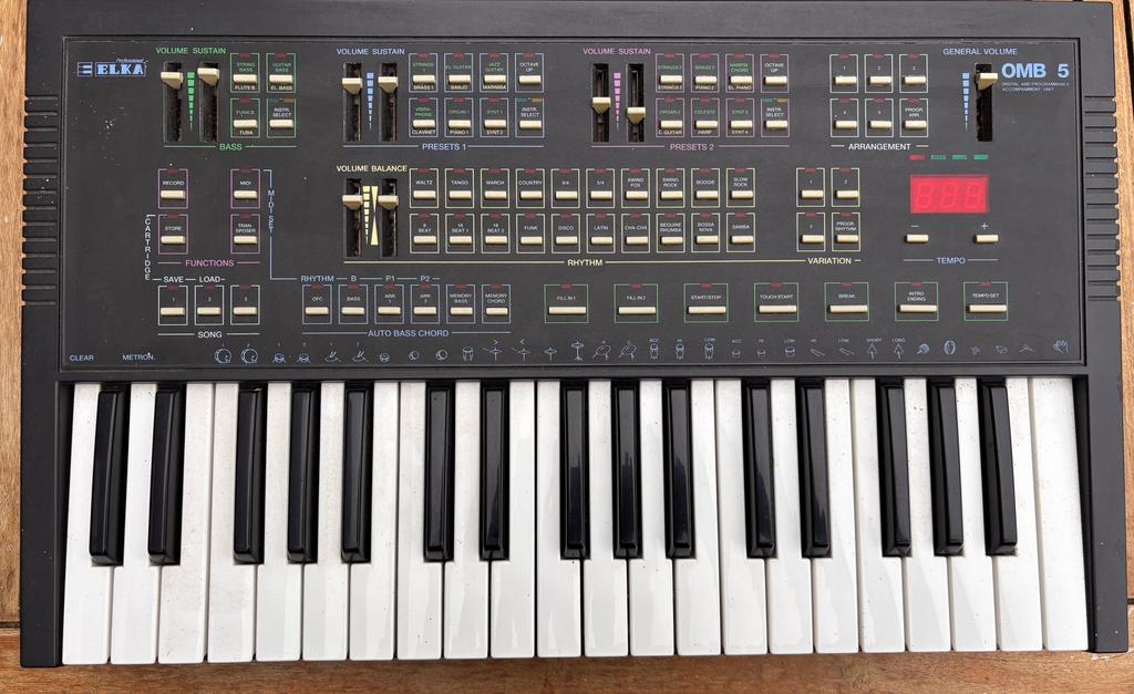 Rare Elka OMB-5 – Version avec Clavier Intégré – Vintage, Enlèvement, Comme neuf, Autres nombres, Autres marques