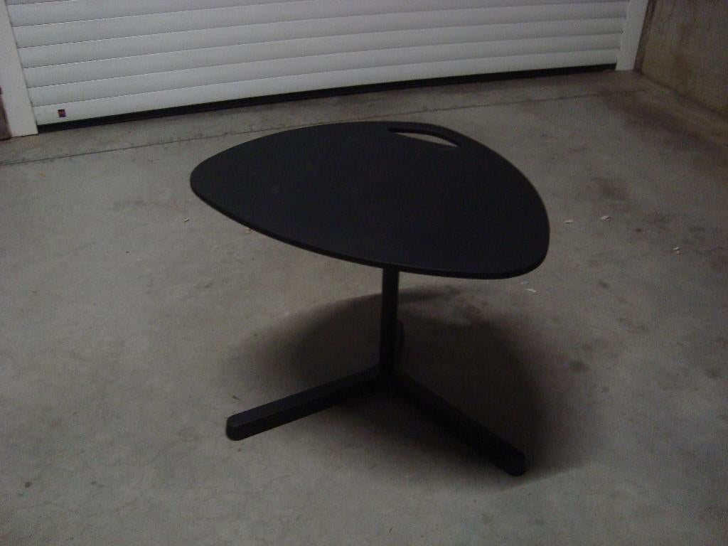 table d'appoint noir, Maison & Meubles, Enlèvement, Utilisé, Autres formes, 45 à 60 cm