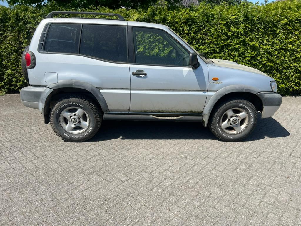 Nissan Terrano, Autos, Nissan, Entreprise, Terrano, 4x4, Enlèvement