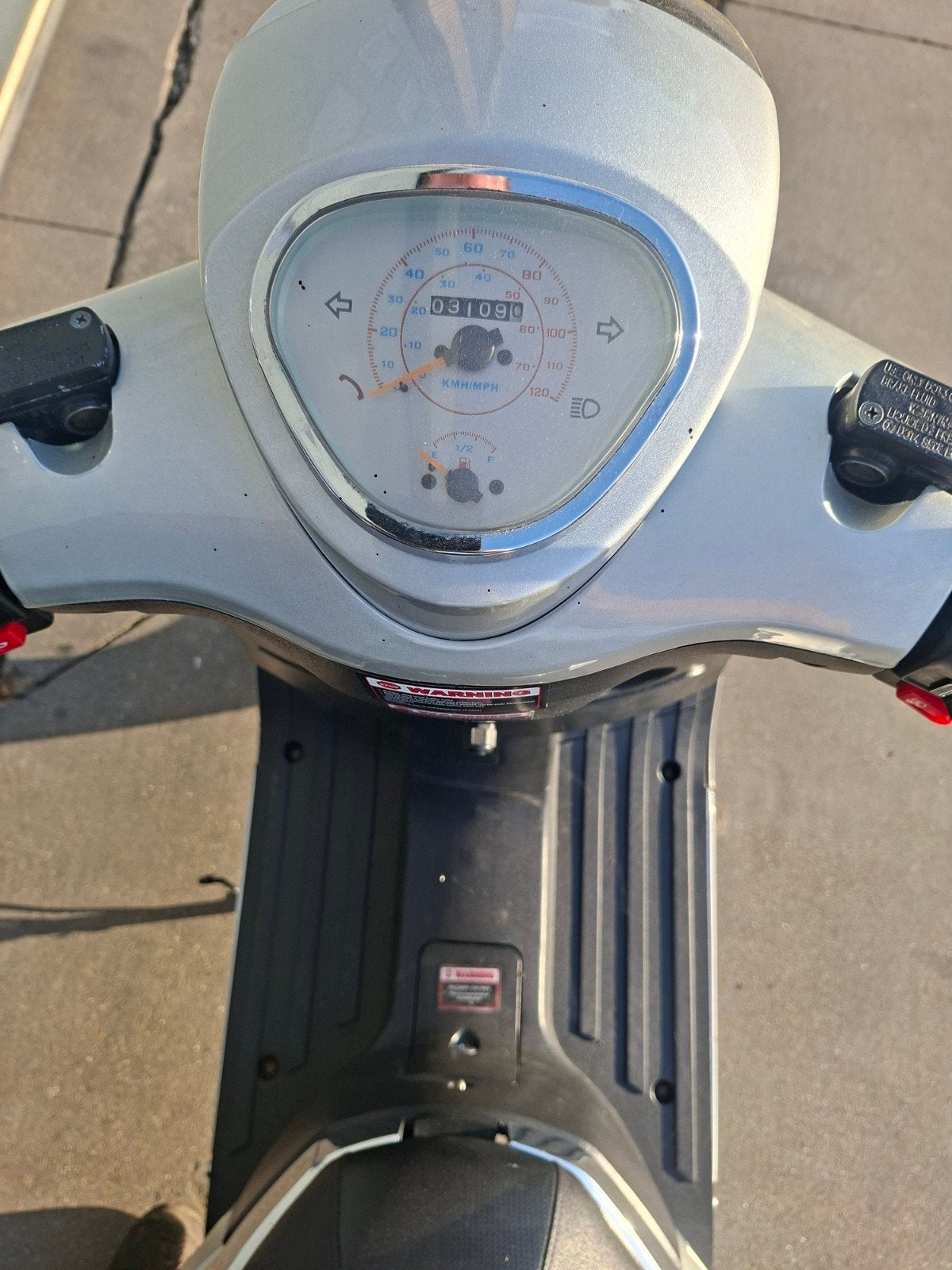 scooter 125cc, Vélos & Vélomoteurs, 125 cm³, Enlèvement, Utilisé, Essence