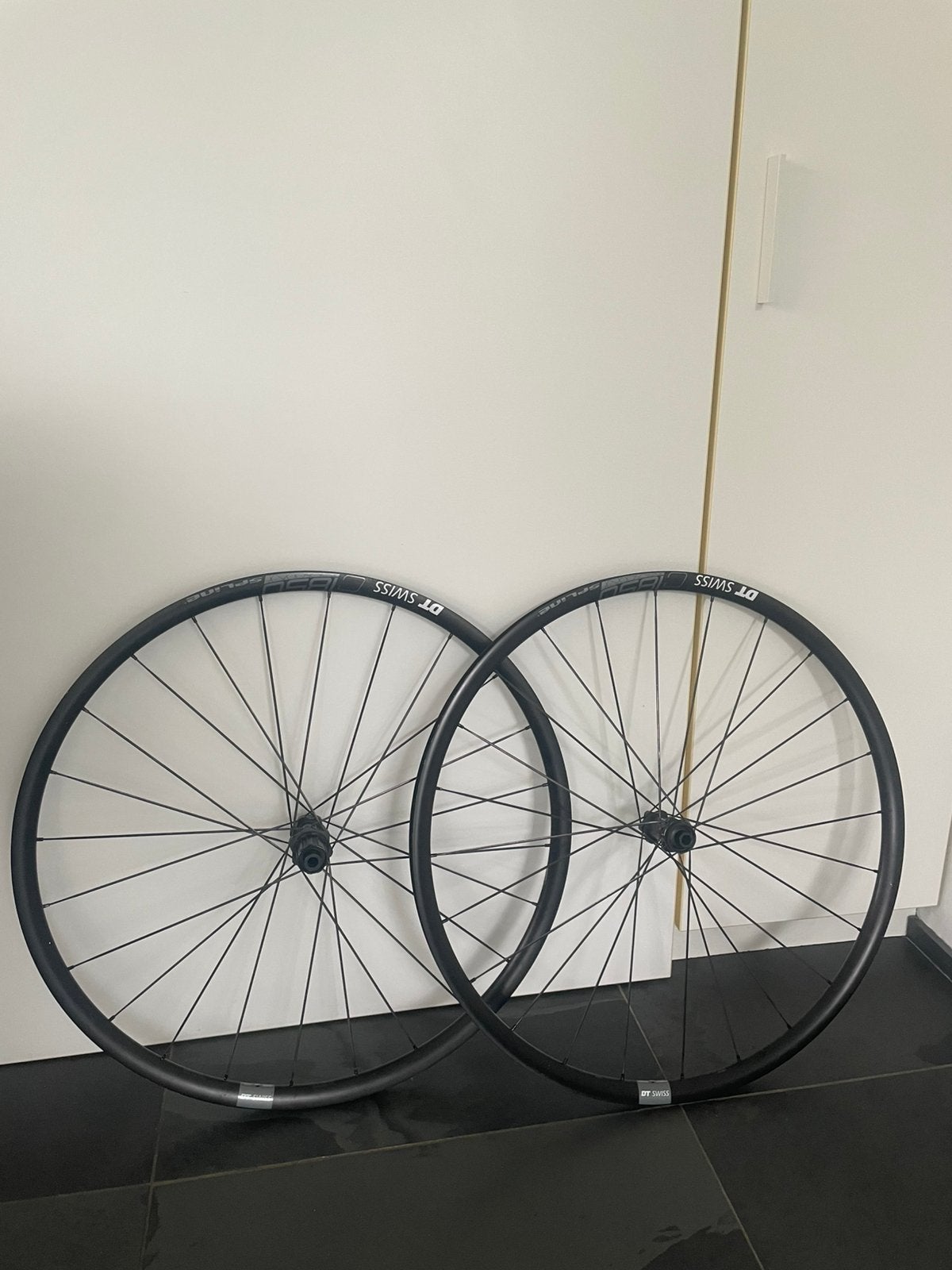 DT swiss wielset, Vélos & Vélomoteurs, Enlèvement, Comme neuf