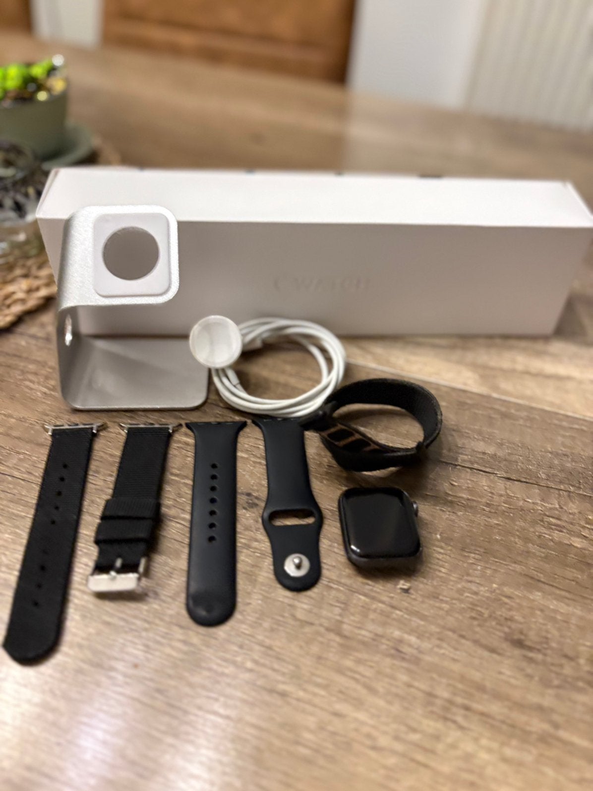 Apple watch series 4, Handtassen en Accessoires, Smartwatches, Gebruikt, Zwart, IOS, Ophalen of Verzenden