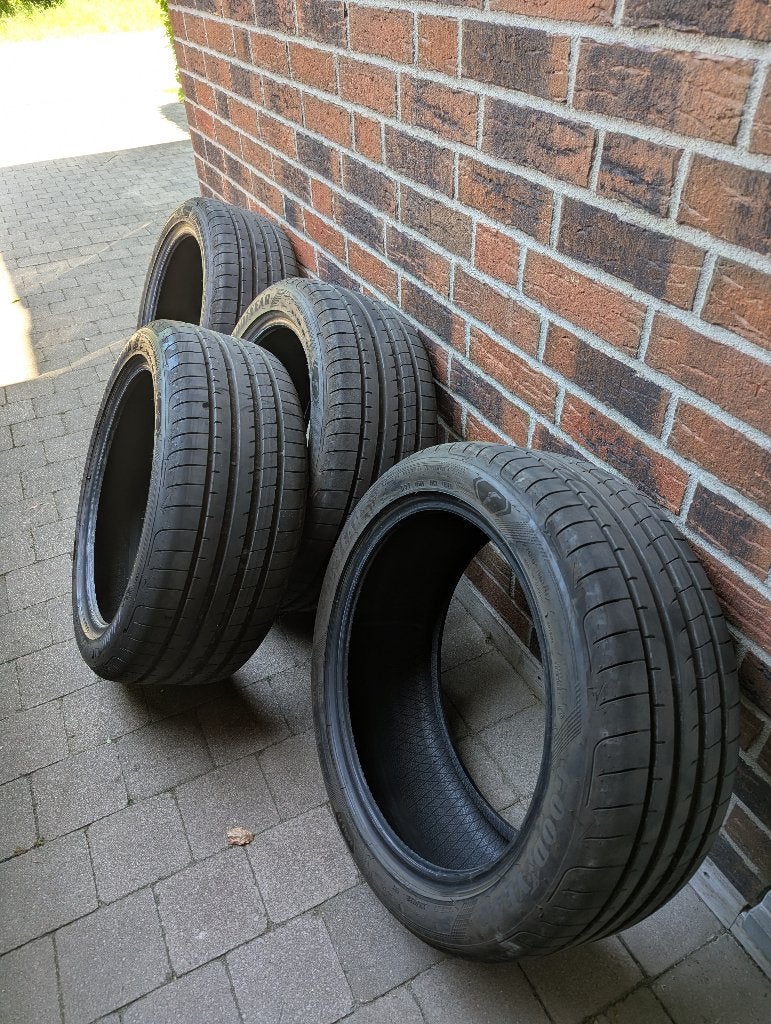 Pneus d'été Goodyear Eagle F1 Axis. 5 - 235/45R18 98Y, Véhicule de tourisme, Pneus été, Enlèvement, Pneu(s)