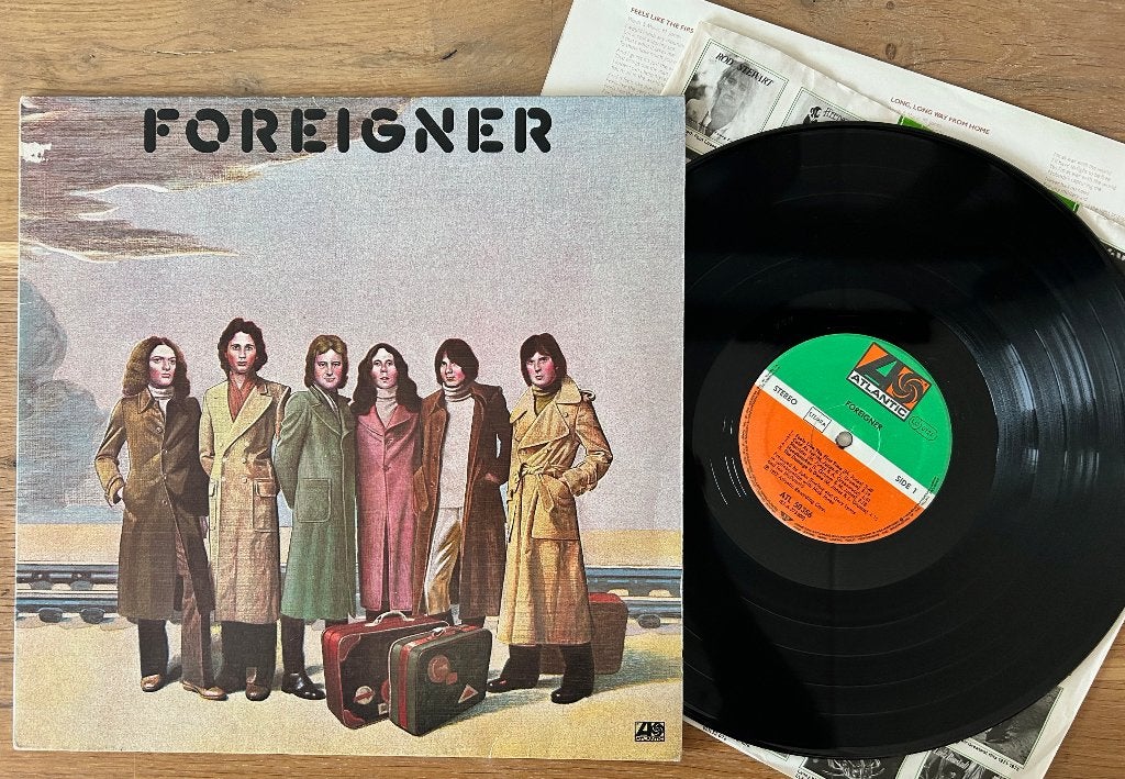 FOREIGNER - Foreigner (I) ( LP; EX/VG+ ), CD & DVD, Enlèvement ou Envoi, Utilisé, Rock classique, Avec insert
