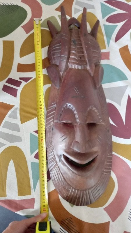 Masque africain, Enlèvement, Masque