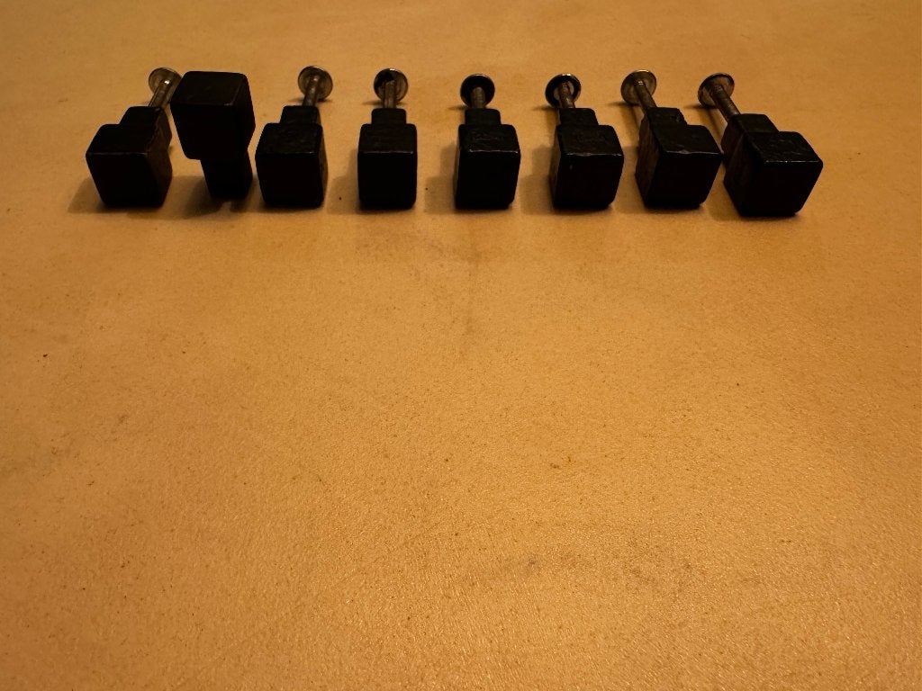 Meubelbeslag van Dauby 8 stuks, Ophalen, Zo goed als nieuw