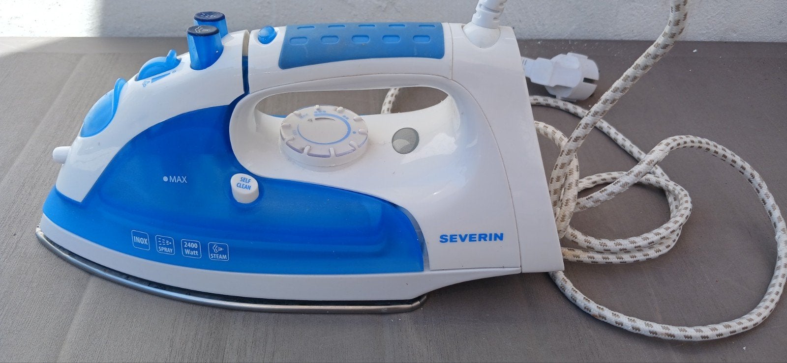 Fer vapeur SEVERIN, Enlèvement