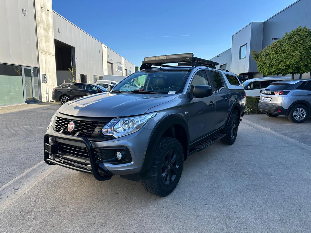 Fiat FullBack 4x4 2.4d 83.952km - FULL - Lichte vracht | BTW, Auto's, Automaat, 4 cilinders, Parkeersensor, Leder