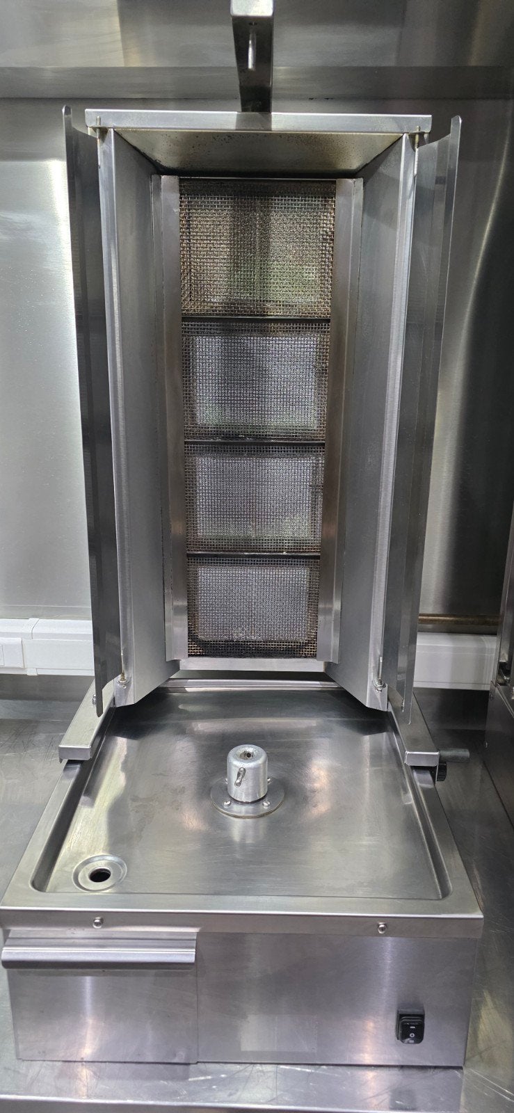 Professionele döner/kebabgrill te koop in uitstekende staat., Zakelijke goederen, Ophalen, Gebruikt, Fornuis, Frituur en Grillen