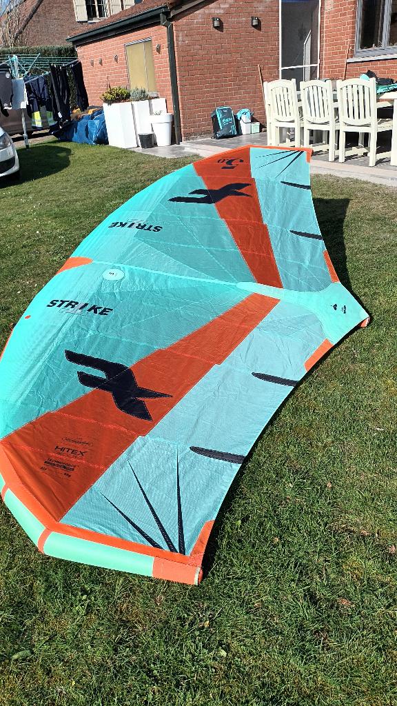 F-ONE STRIKE V3 5 EN 6M  / V1 5M, Watersport en Boten, Wingsurfen, Ophalen, Zo goed als nieuw, Wingsurf-wing