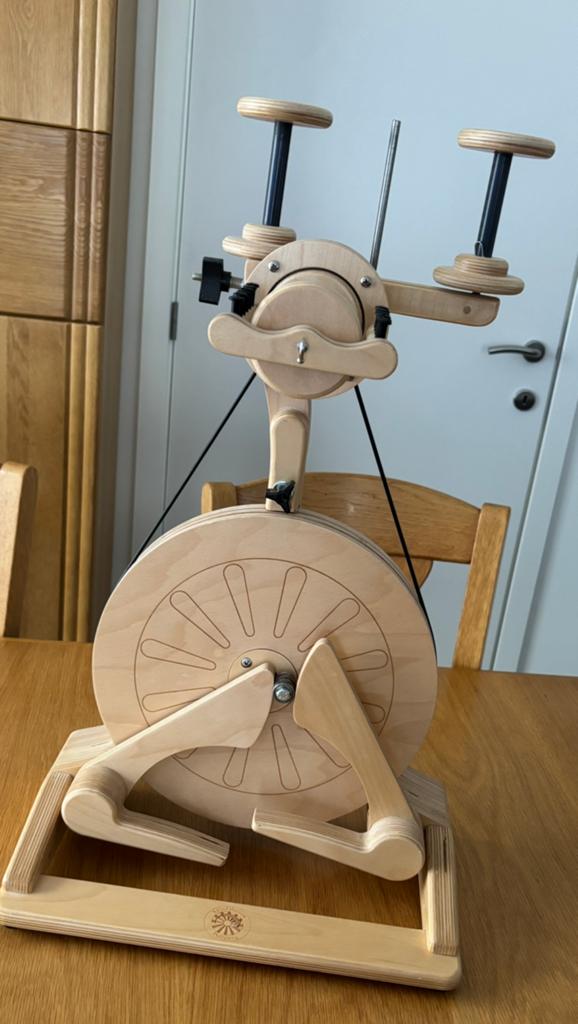 Spinolution Pollywog, Hobby en Vrije tijd, Spinnewielen en Spinnen, Verzenden, Zo goed als nieuw, Spinnewiel