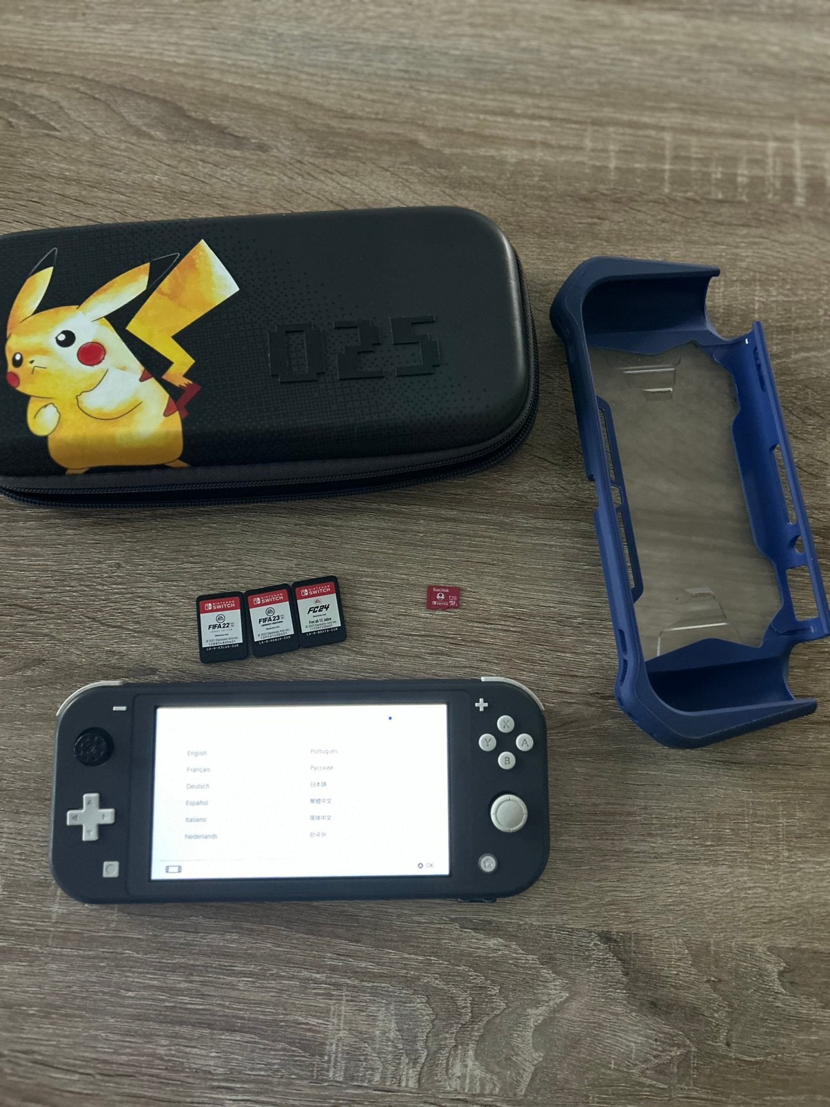 Switch lite met extra’s, Ophalen of Verzenden, Gebruikt, Met beschermhoes of tas