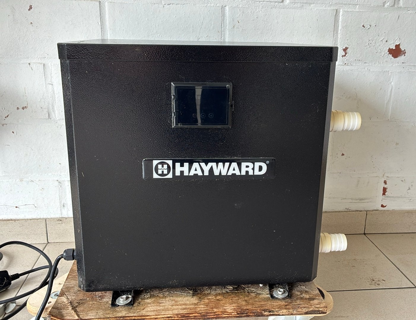Hayward zwembadwarmtepomp, Ophalen, Zo goed als nieuw