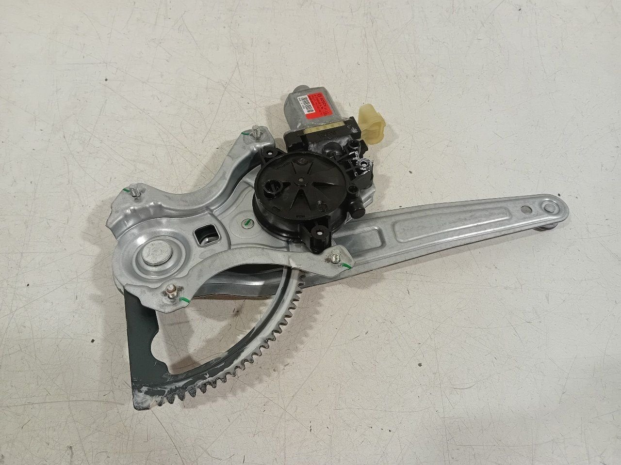 Raammechaniek elektrisch rechts achter Kia Picanto, Onderdelen@venauto.nl, Van der Ven Autorecycling B.V., Gebruikt, Ettenseweg 76, 4706 PB Roosendaal, The Netherlands