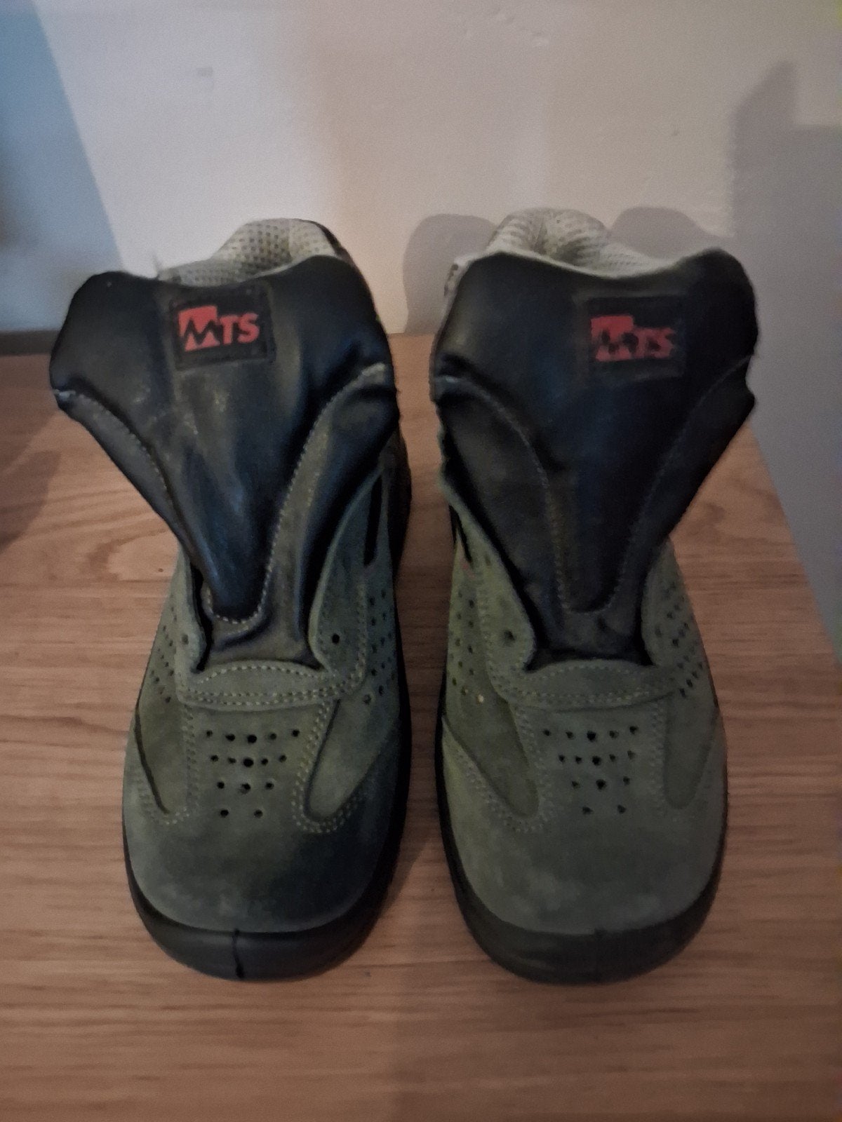 chaussures sécurité haute ( 38 ), Enlèvement ou Envoi, Neuf