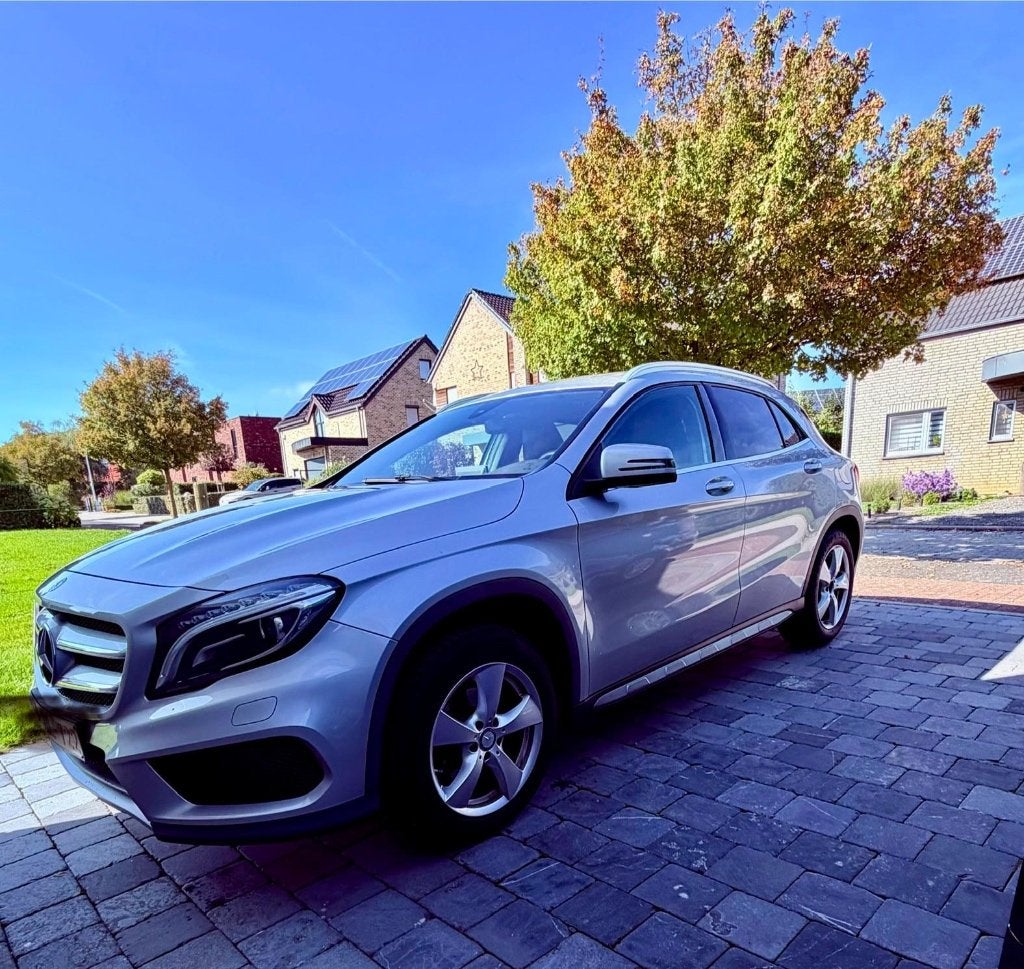 Mercedes GLA 200 d, AMG-Line, 100 kW, Achat, Euro 6, Noir