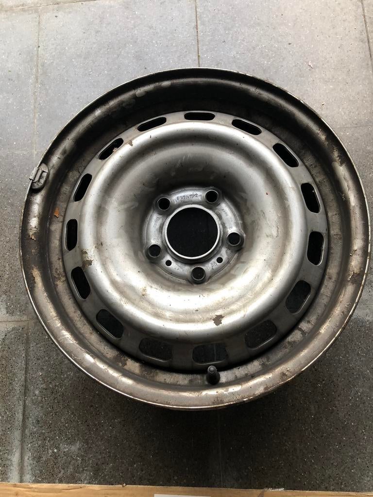 Velg  15 van Citroën en Peugeot, 2 stuks, Ophalen, Zo goed als nieuw