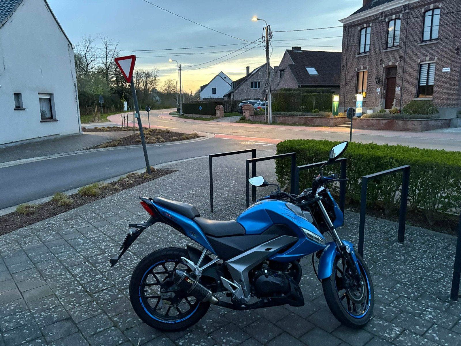 Kymco CM1 BWJ 2016 125cc, Motos, Particulier
