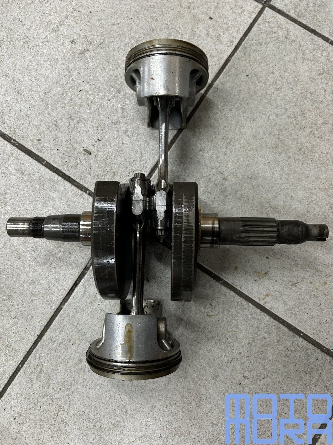 Krukas voor de Ducati monster 696 2008 - 2010 crankshaft cra, Motoren, Gebruikt, -, -, Ophalen of Verzenden