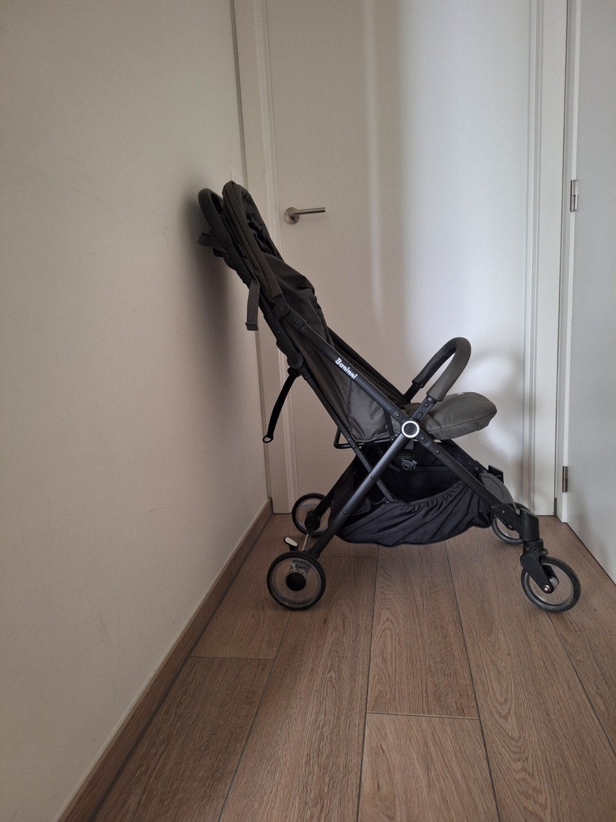 Compacte kinderwagen buggy - plooibuggy - Baninni - groen, Kinderen en Baby's, Ophalen