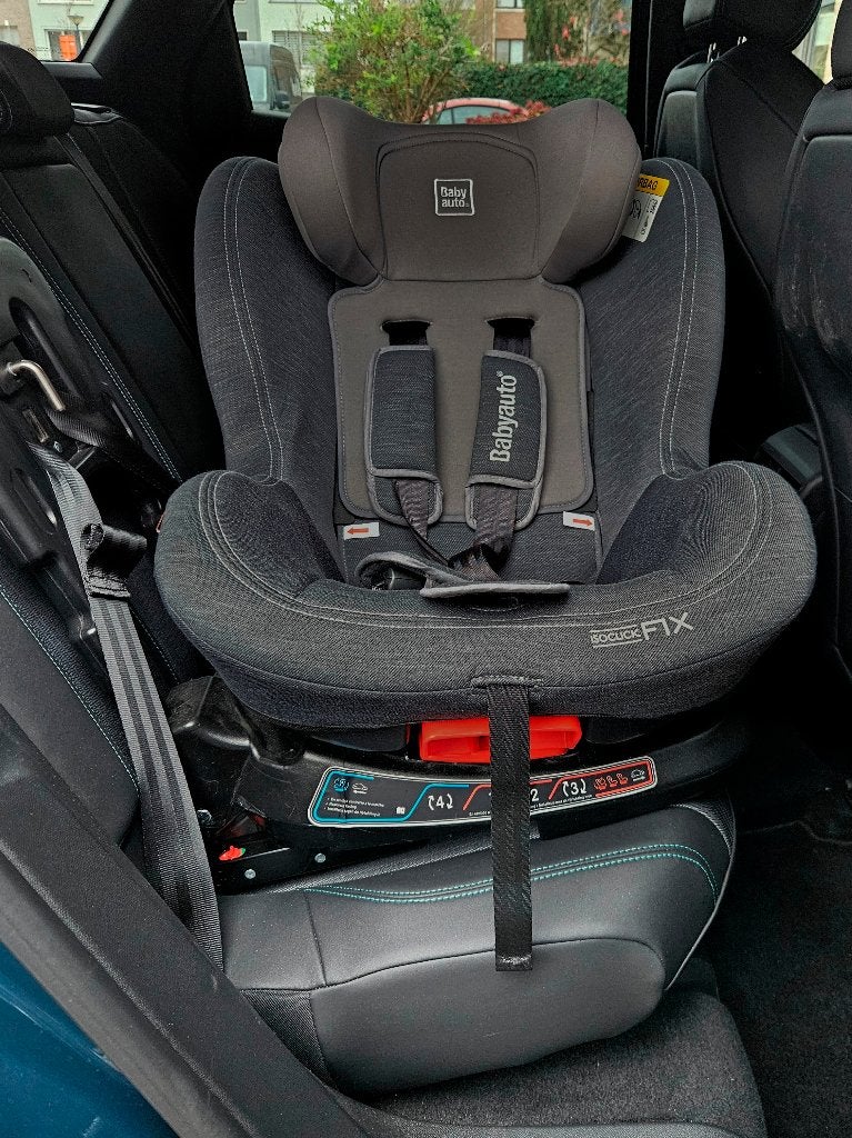 Autostoel BIRO fix draait 360 - 0 tot 25 kg, Kinderen en Baby's, Autostoeltjes, Gebruikt, Overige merken, 0 t/m 18 kg, Autogordel of Isofix