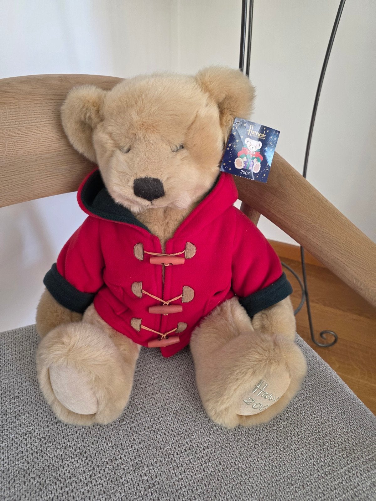 Harrods Christmas bear 2003, Collections, Enlèvement ou Envoi, Comme neuf, Ours en tissus, Autres marques