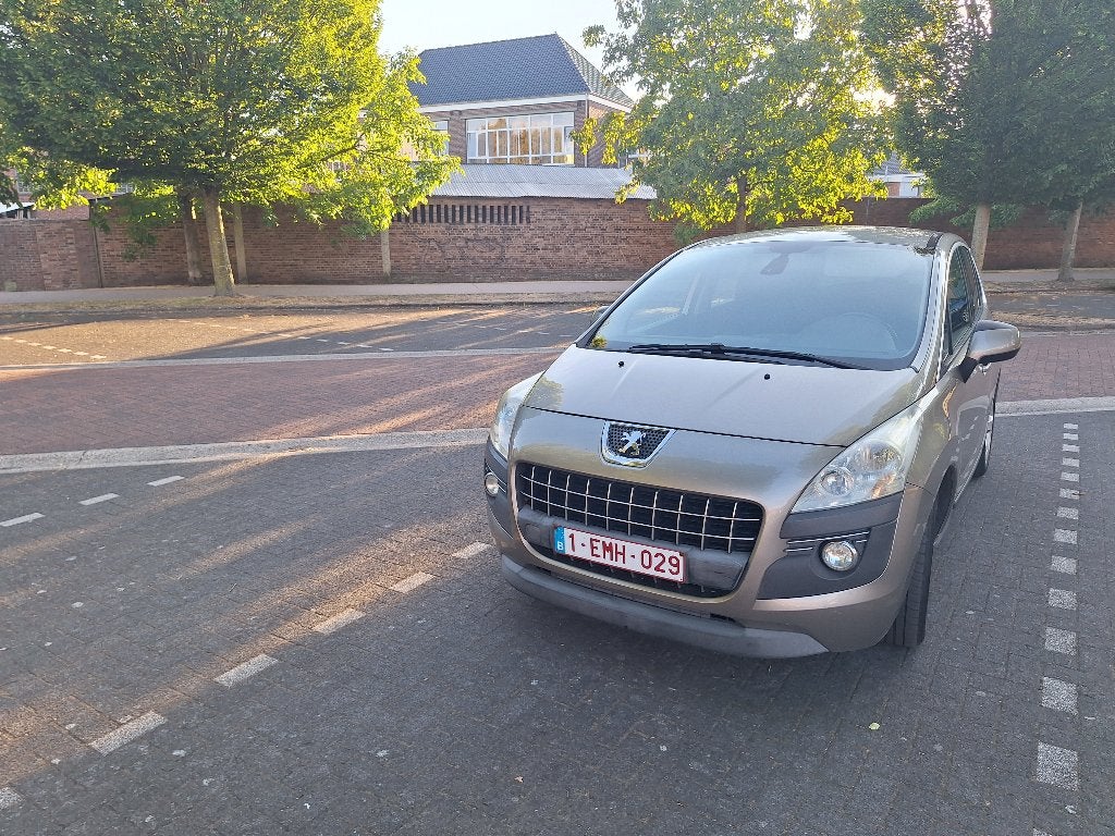Peugeot 3008, Automaat, Stof, Zwart, Overige kleuren