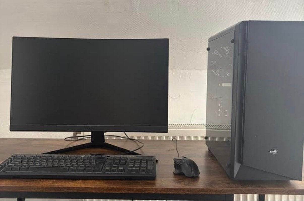 Settup gaming, Computers en Software, Ophalen of Verzenden, Zo goed als nieuw