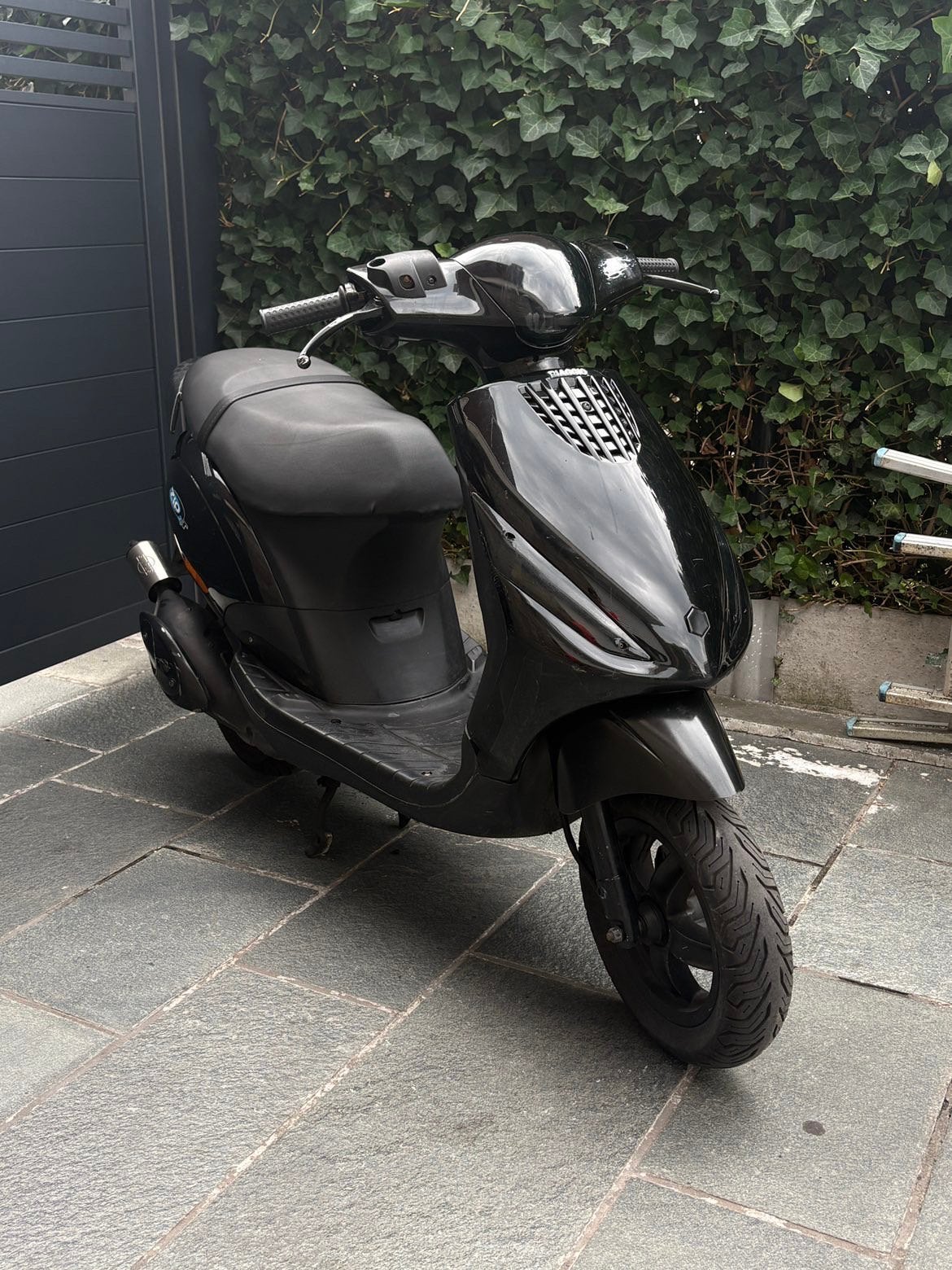 Piaggio zip 2t a klasse, Vélos & Vélomoteurs, Scooters | Piaggio, Enlèvement, Comme neuf, Zip