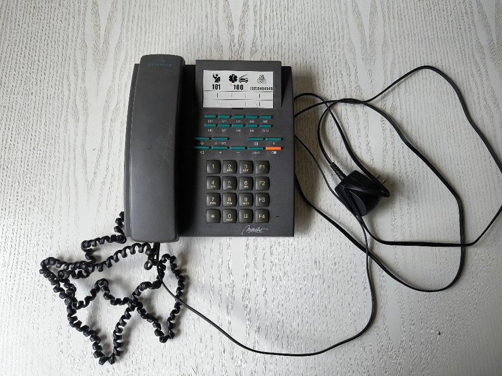 Téléphone Belgacom vintage — décoration ou collection rétro, Enlèvement, Audio et Vidéo
