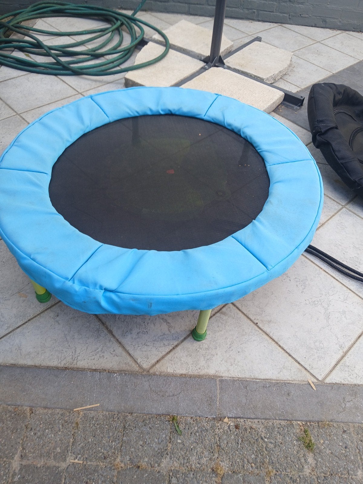 Mini trampoline, Enfants & Bébés, Jouets | Extérieur | Trampolines, Enlèvement