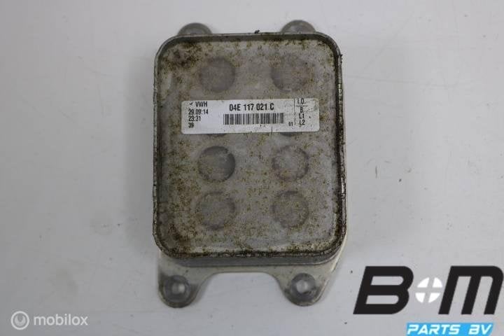 Motoroliekoeler VW Passat B8 04E117021C, Auto-onderdelen, Gebruikt